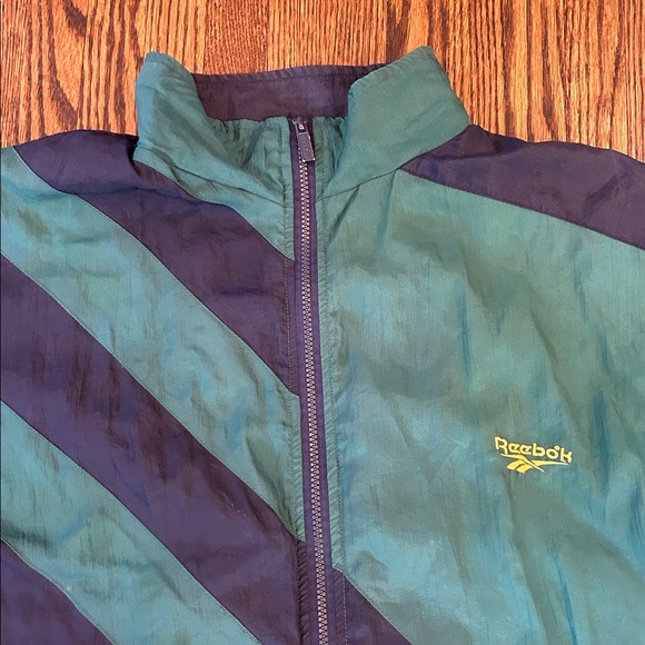 Vintage 90s Reebok Jacket - Picture 8 of 13